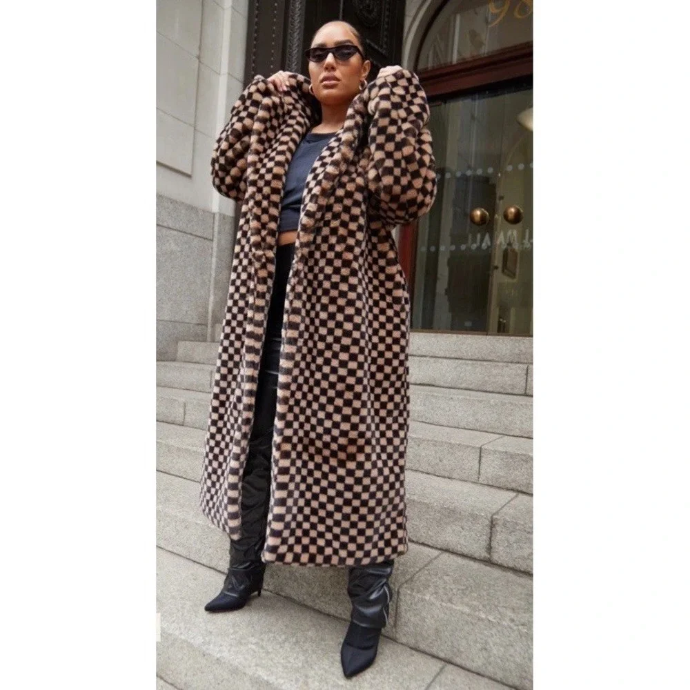 Pretty Little‎ Thing Brown STONE Checked Faux Fur Coat Women's Size 18